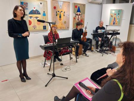 Aanamarija S. Šajn in glasbeniki